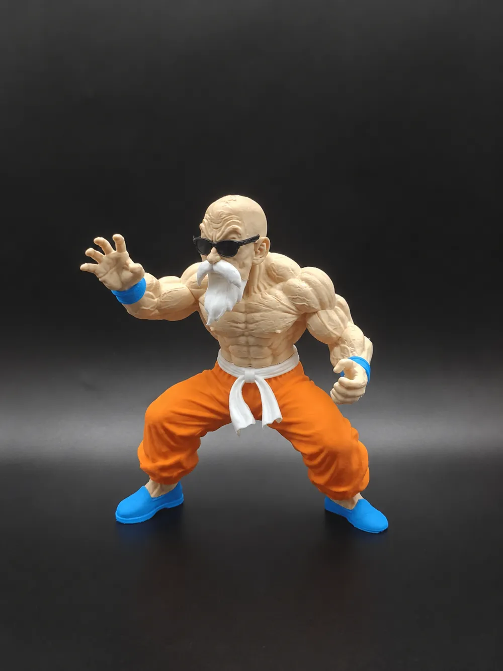 🐢🔥 **Mestre Kame – Dragon Ball | Action Figure Decorativa**